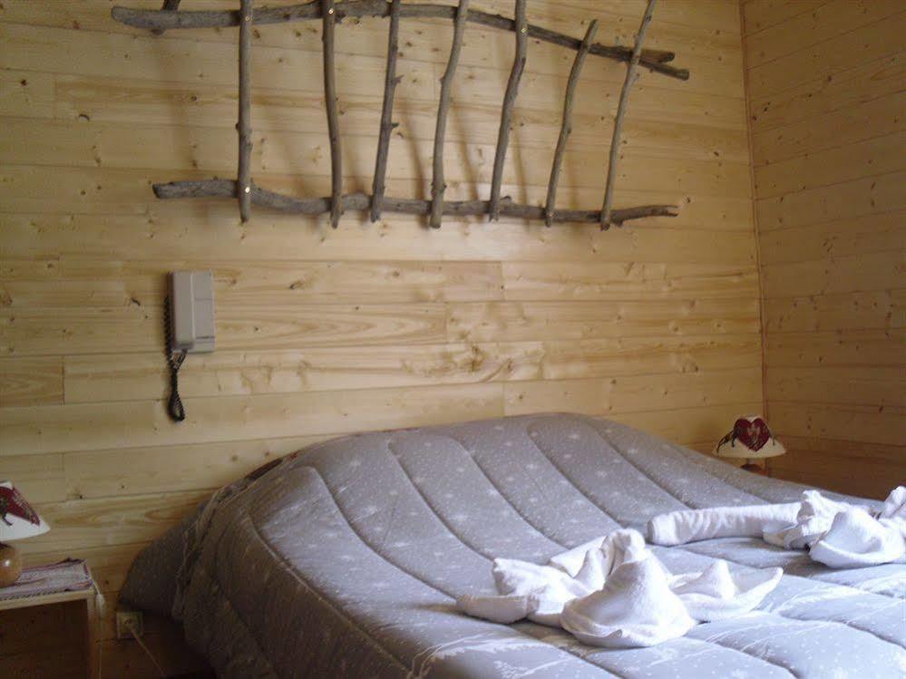 Chalet Saint Bernard Montgenèvre Екстериор снимка